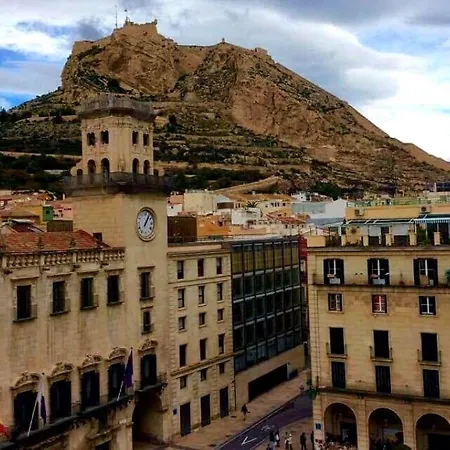 En Zona De Ocio Casco Antiguo Apartment